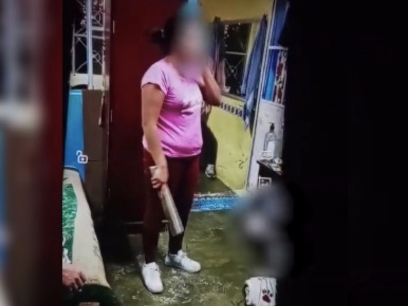 ¡Los apaleaba! Rescatan a niños de mamá golpeadora en Ecatepec; hermana grabó todo