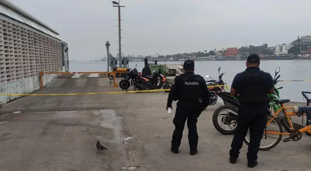 Hallan cadáver atrapado entre el lirio en río de Coatzacoalcos