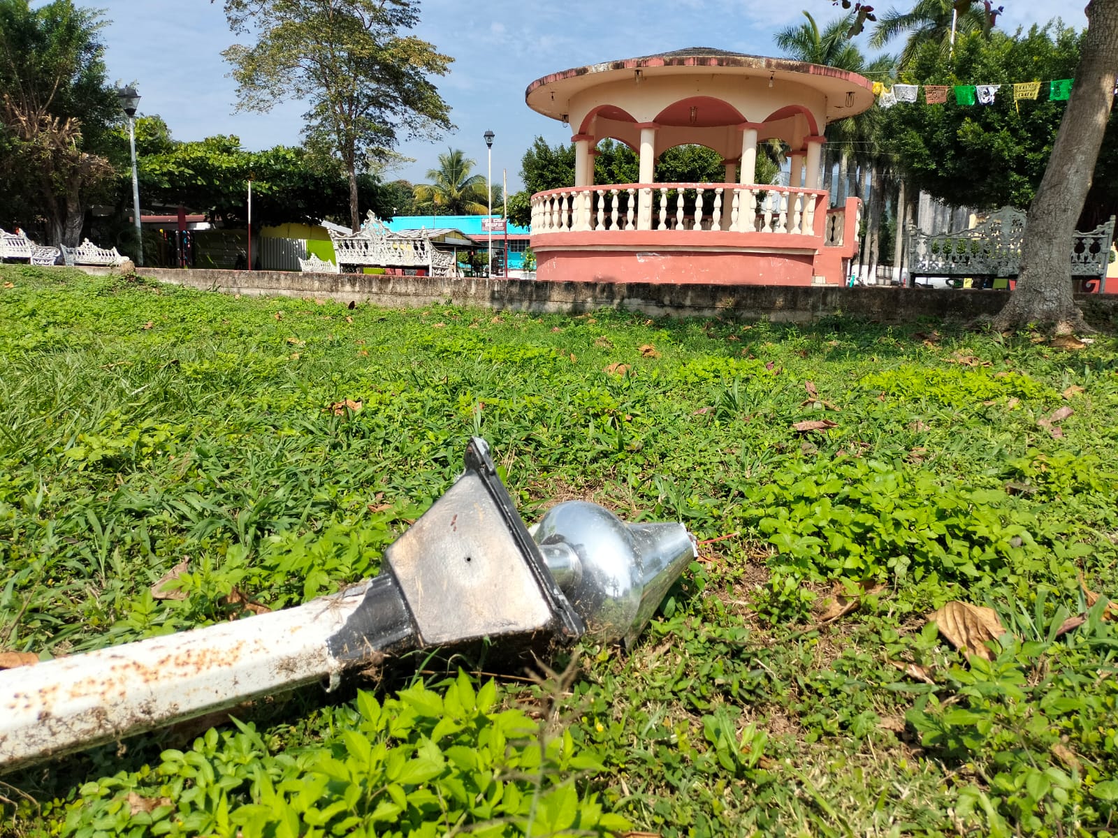 Descuidado el parque de Sihuapan