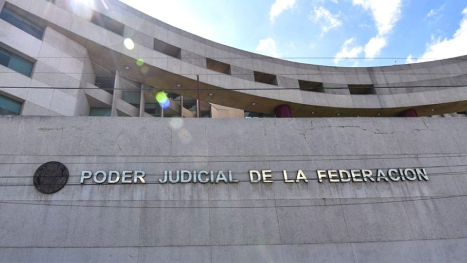 AMLO amaga con reforma al Poder Judicial: «es justa y necesaria»