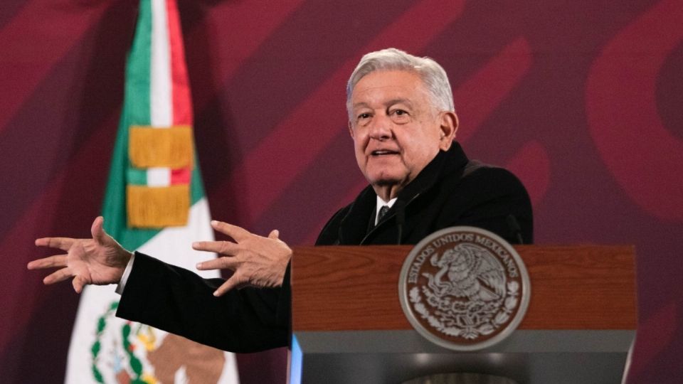 AMLO confirma hackeo ante filtración de datos de periodistas que cubren «La Mañanera»