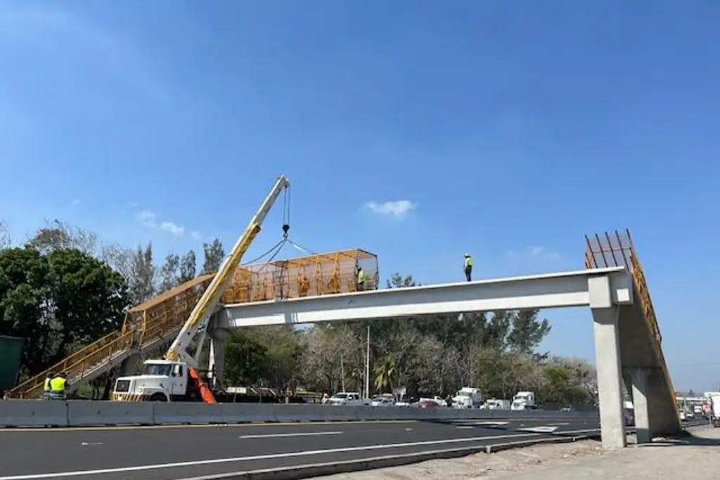 ¡Precaución! Cerrada autopista Veracruz-Cardel en esta dirección