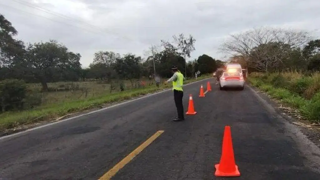 Cierre por accidente en carretera Córdoba-Boticaria, tramo Boca del Río