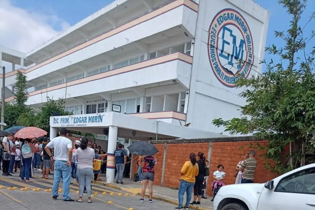 ‘Desaparecen’ 300 mil pesos en escuela primaria de Veracruz