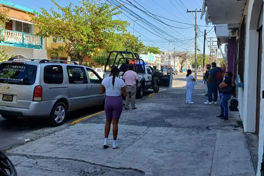 Muere hombre al interior de laboratorio en Veracruz