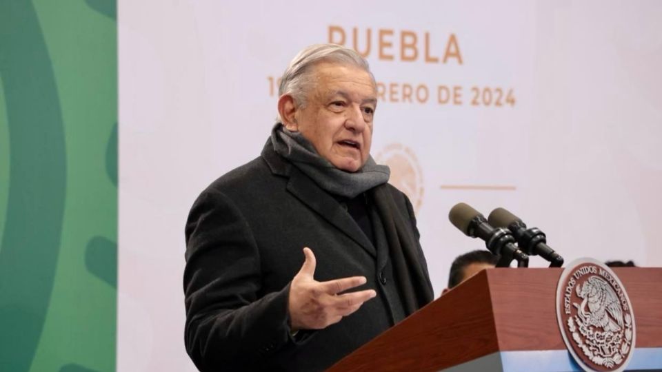 AMLO asegura que «se disfrazan de demócratas», tras Marcha por Nuestra Democracia