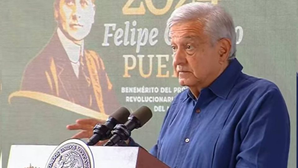 AMLO reacciona a demanda de Pío López Obrador contra Carlos Loret de Mola