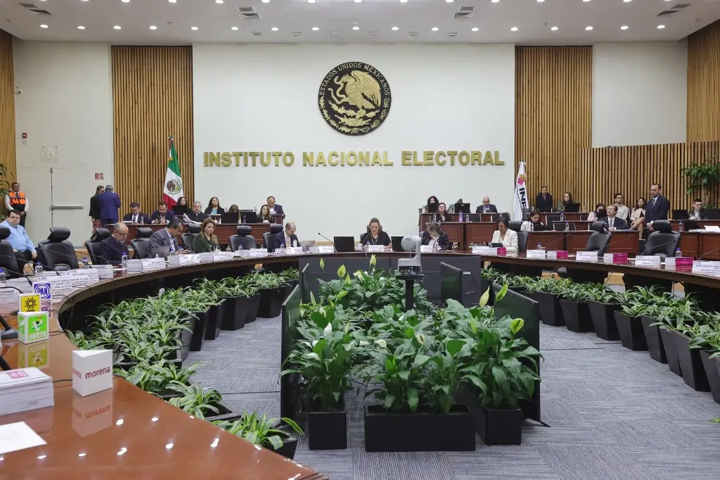 Rechaza INE cancelar transmisión de la Hora Nacional