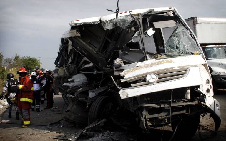 Accidentes en carretera van en aumento, estas son las zonas donde más ocurren