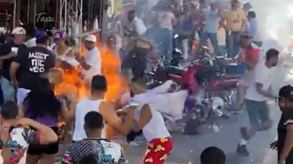 Tragedia en el carnaval: 19 personas se queman vivas por explosión de fuegos artificiales