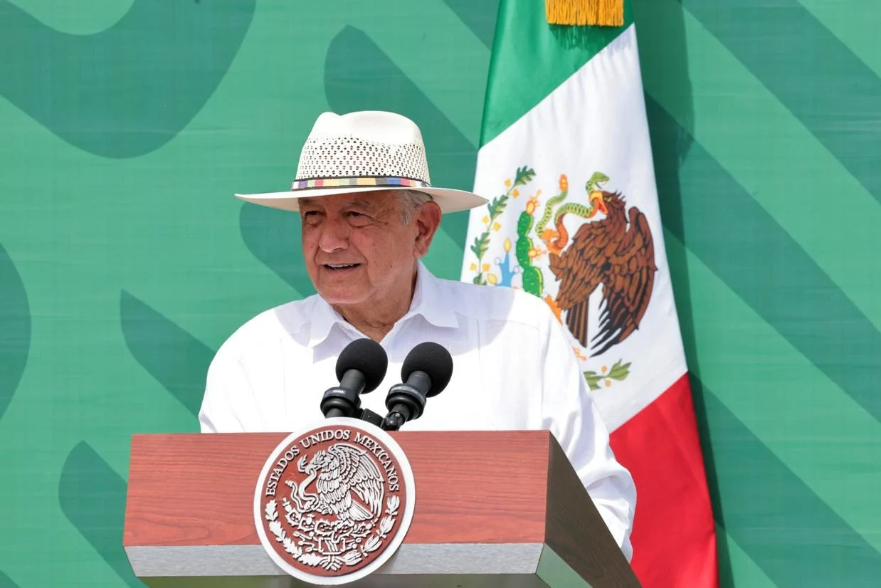 AMLO asegura que debate entre Gálvez, Máynez y Sheinbaum «estuvo requetebién»