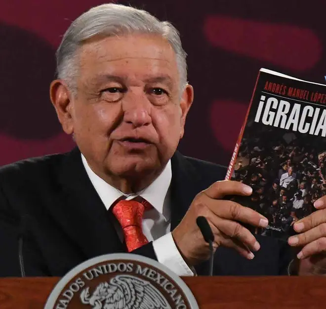 Confirma tribunal que libro de López Obrador no debe considerarse propaganda electoral indebida