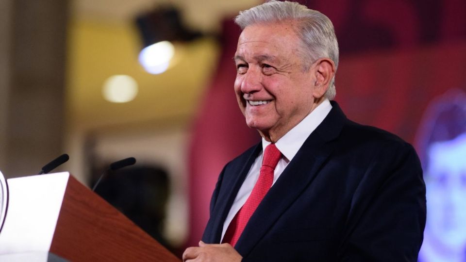 AMLO anuncia reunión con personal de la NASA