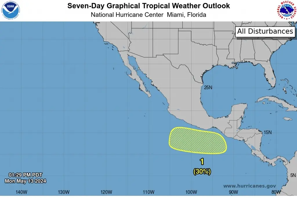 Vigilan posible desarrollo de disturbio tropical al sur de México