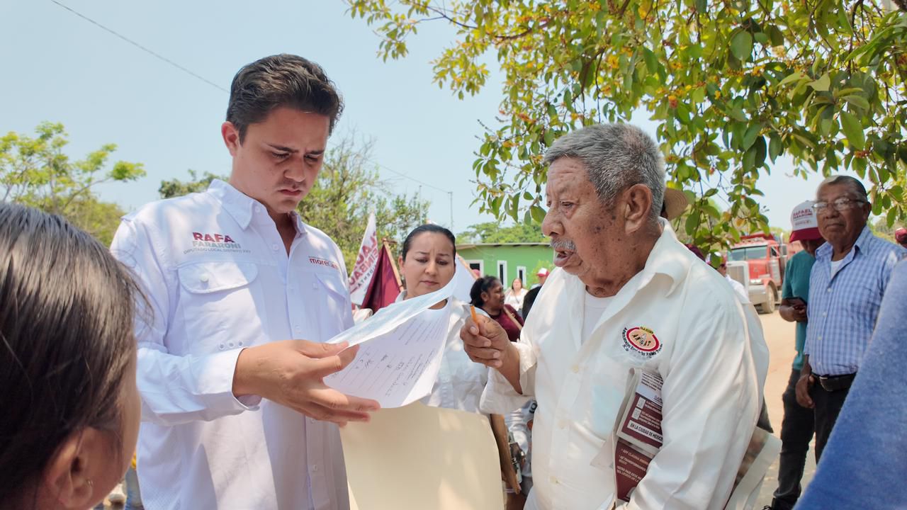 Rafa Fararoni recorre comunidades cercanas a la cabecera distrital