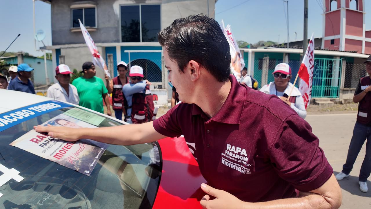 Durante su octavo día de campaña  Rafa Fararoni, visitó la comunidad de Juan Jacobo Torres