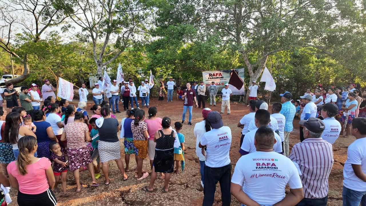 Campesinos, adultos mayores y amas de casa de la localidad de Laguneta, municipio de San Andrés Tuxtla respaldan y confían en la #CuartaTransformacion.