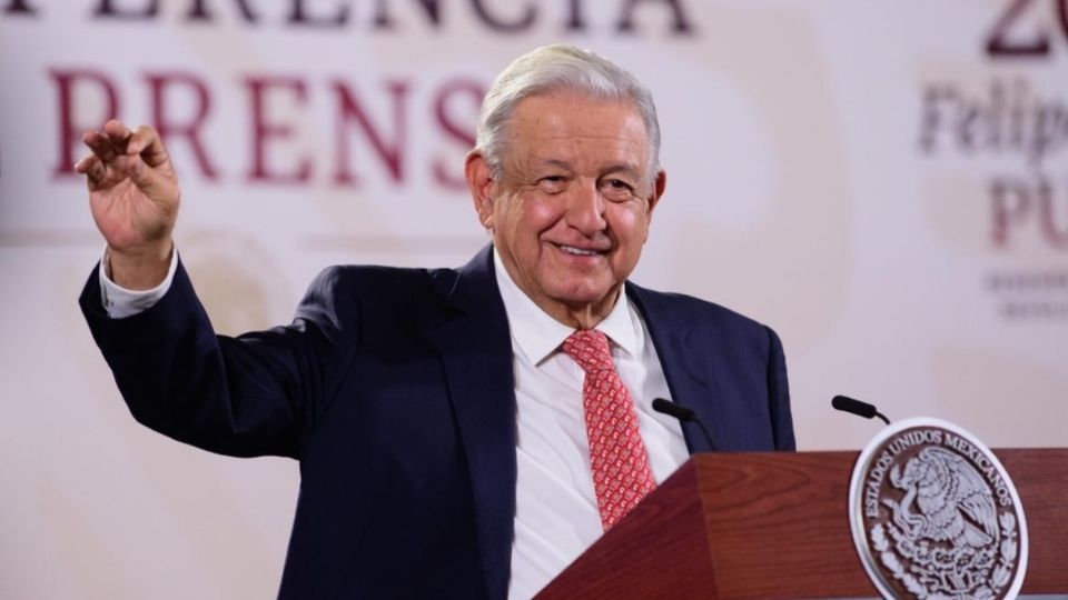 AMLO confirma reunión con gobernadores para supervisar avances en salud