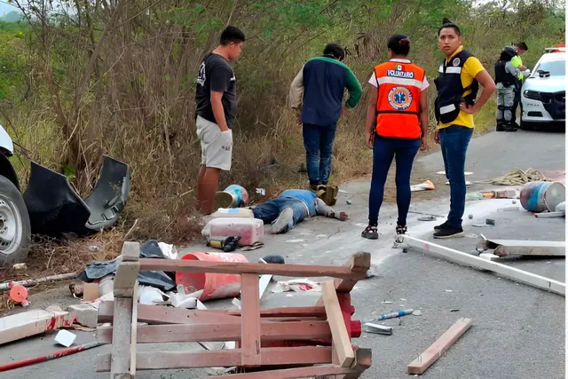 Accidente en carretera Álamo-Tihuatlán deja un muerto y dos heridos