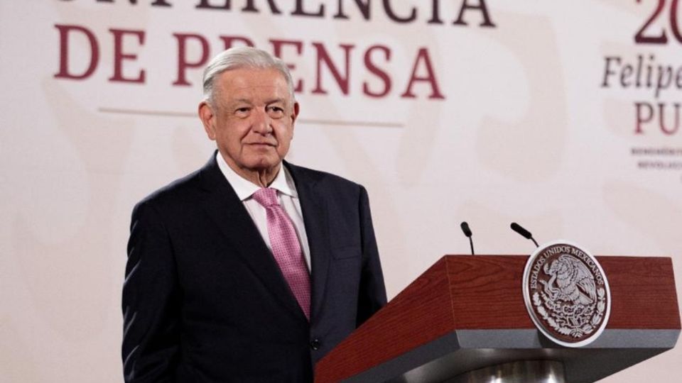 AMLO aprueba propuesta de Xóchitl Gálvez para prohibir elecciones de Estado