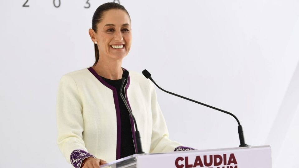 Claudia Sheinbaum dará continuidad al Corredor del Istmo, asegura AMLO