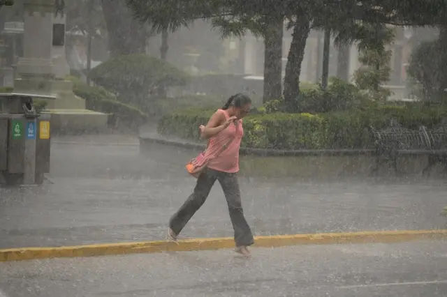 Clima en Veracruz: este martes se prevén lluvias fuertes