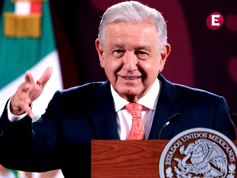 López Obrador pide a la prensa estar lejos del poder y cerca del pueblo