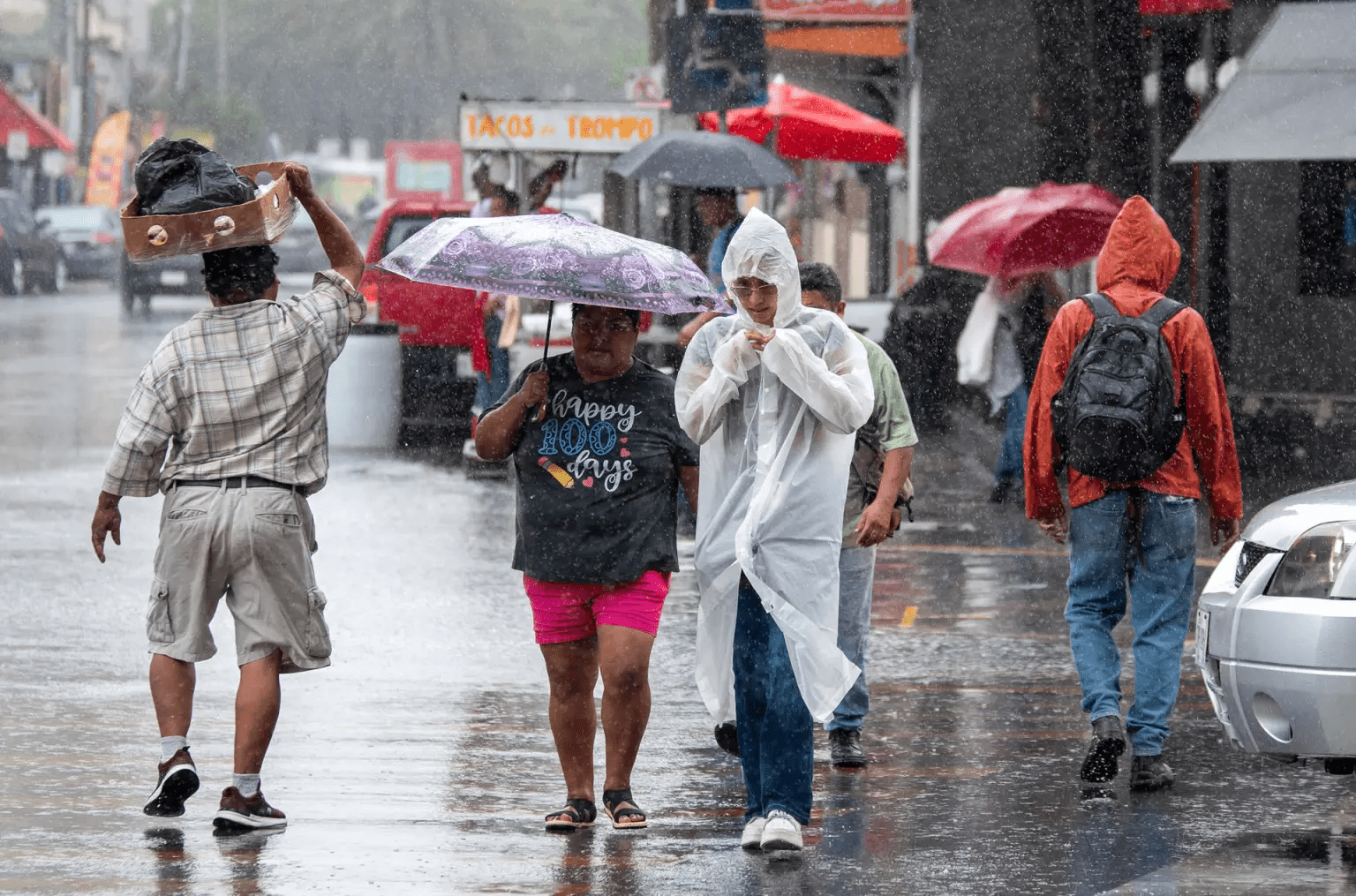 Por onda tropical 17 activan aviso especial ante aumento de lluvias