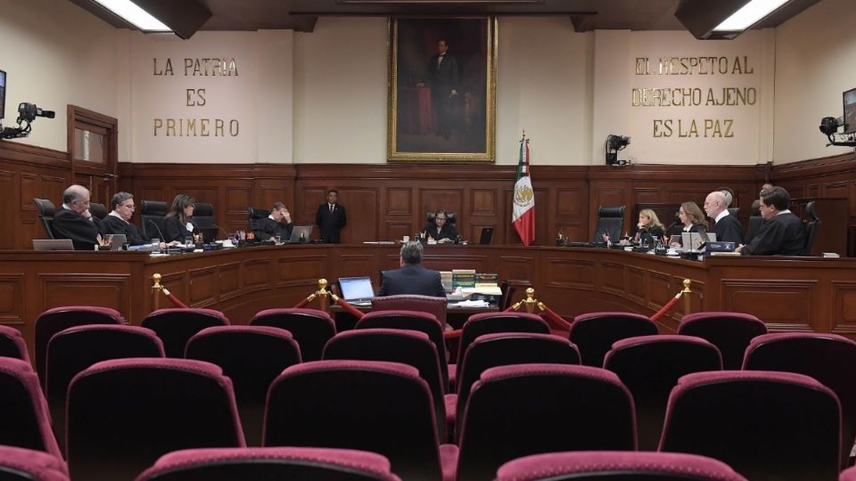 Presentan boleta para elección de ministros de la SCJN