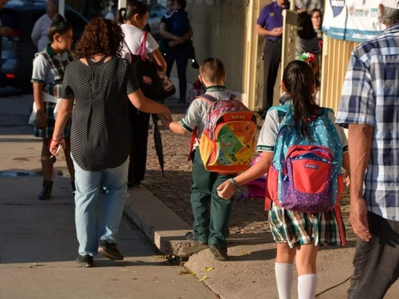 Más de 2 millones de estudiantes iniciarán ciclo escolar 2024-2025 en Veracruz