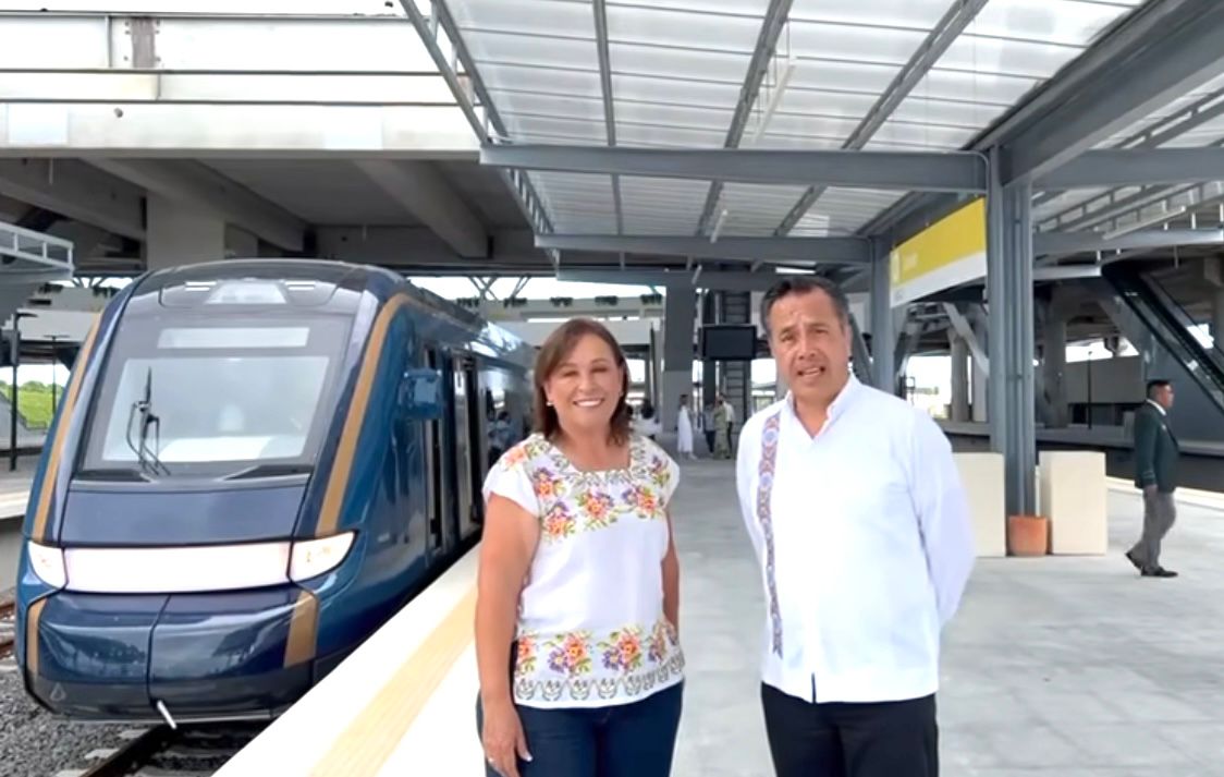 Cuitláhuac y Nahle presumen inauguración de Tren Maya