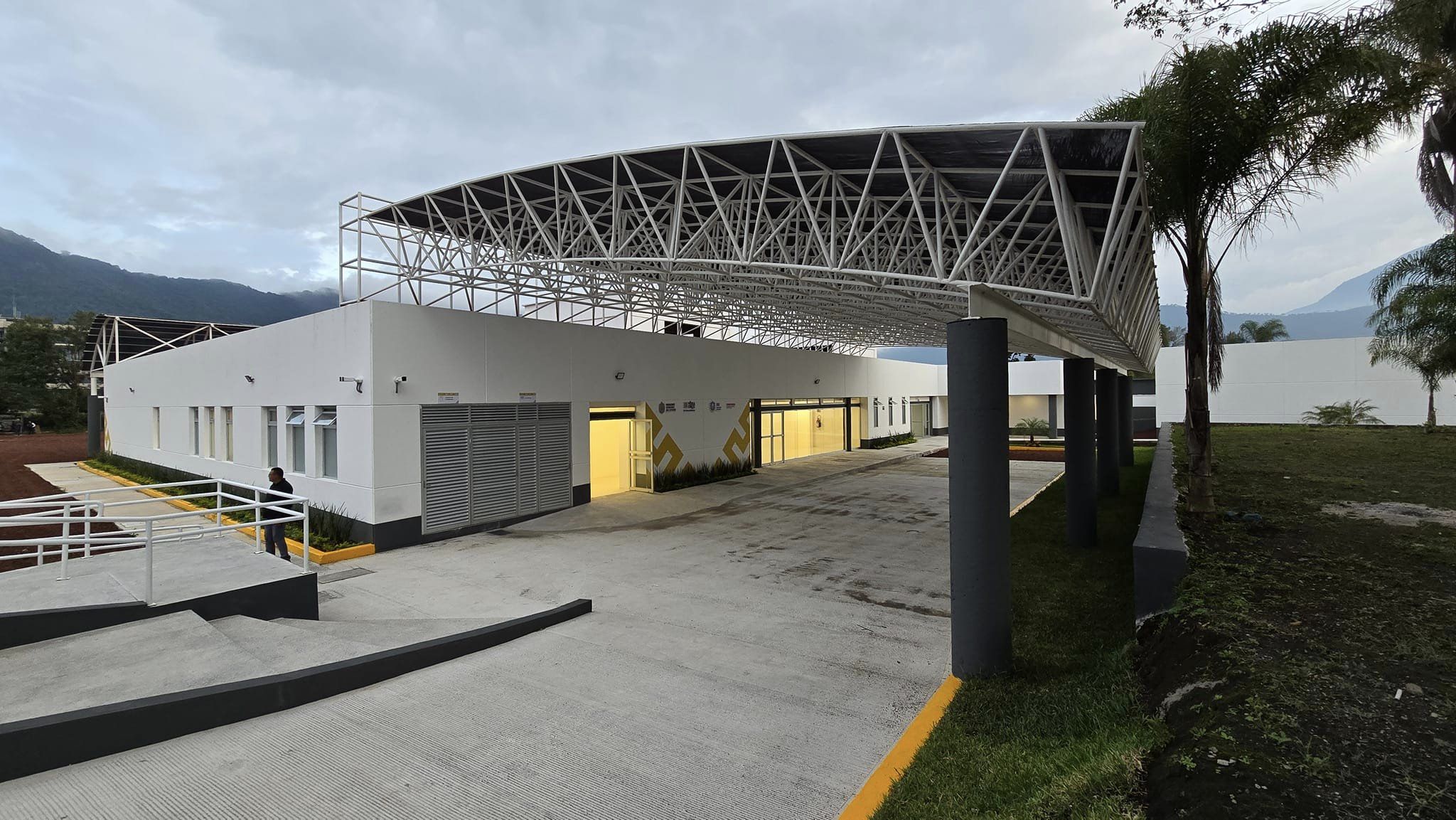 Remodelación de Hospital Psiquiátrico de Orizaba se inaugurará en dos semanas: Gobernador