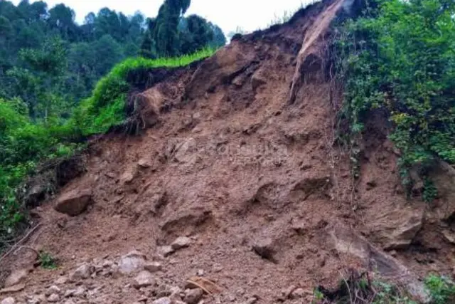 Derrumbe de cerro en Tequila mató a un hombre