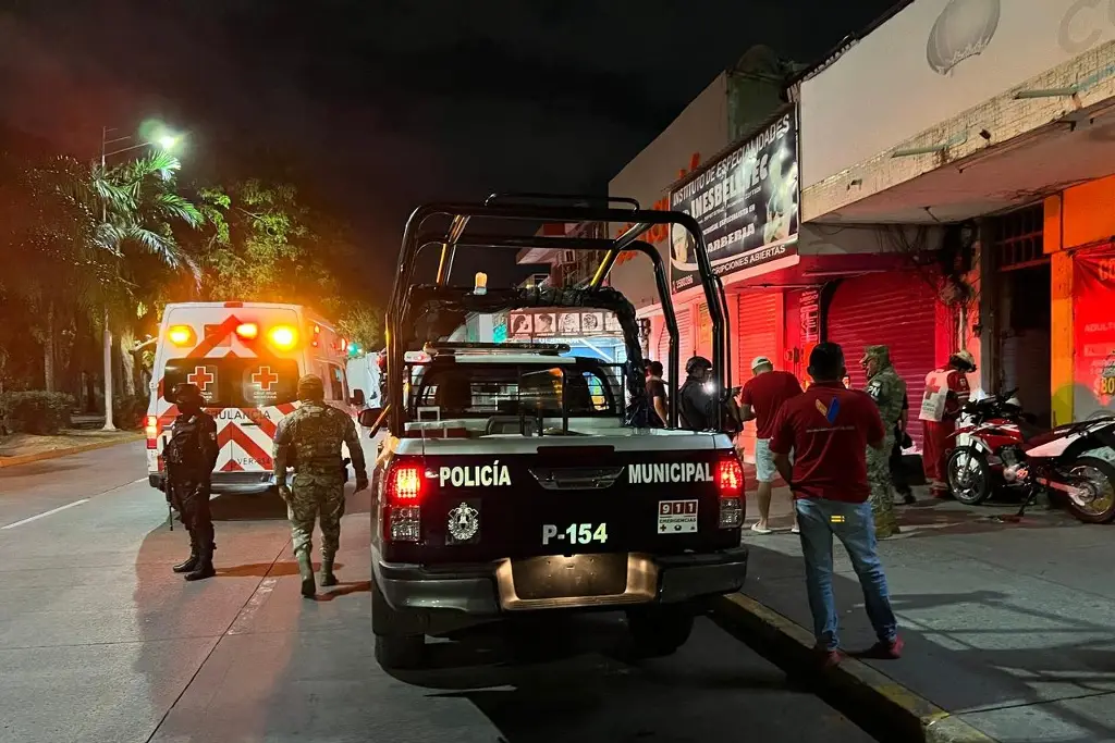 Familiares denuncian a policías estatales por presunta agresión a menor en Veracruz