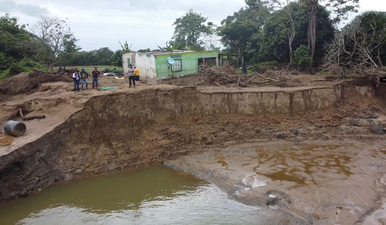 Río Coatzacoalcos se está tragando casas en el municipio de Texistepec