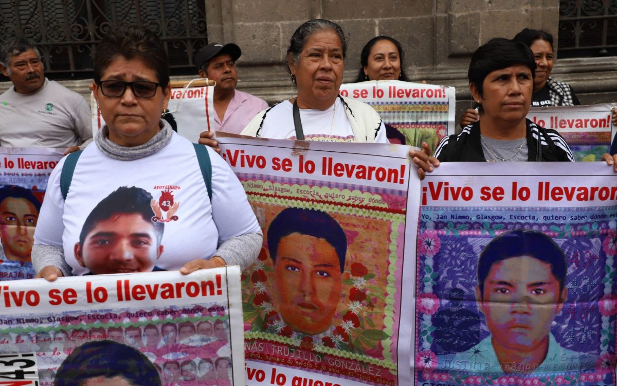 Sheinbaum prepara reunión con familiares de los 43 de Ayotzinapa