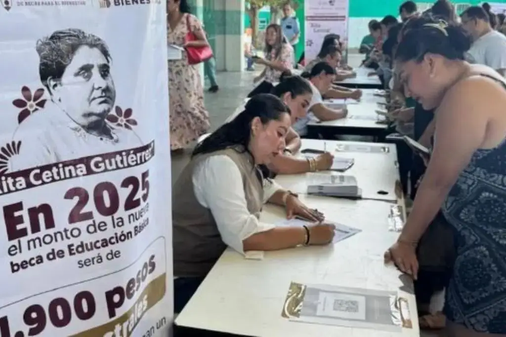 Anuncian fecha de entrega de tarjetas para quienes se inscribieron en beca Rita Cetina