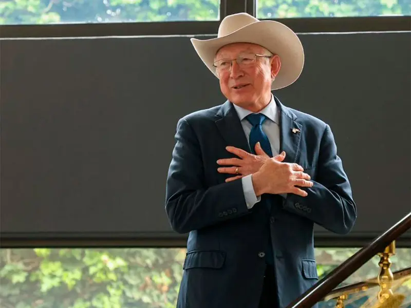 Ken Salazar cierra gestión como embajador de EU en México; así se despidió