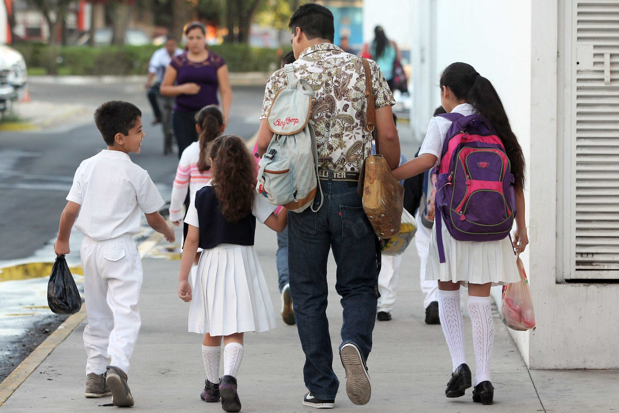 Este viernes inicia “megapuente” escolar