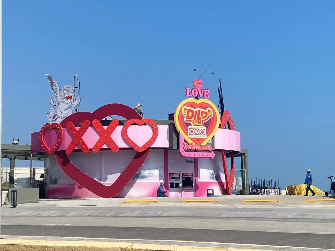 “Oxxo del Amor”: nuevo atractivo de Boca del Río