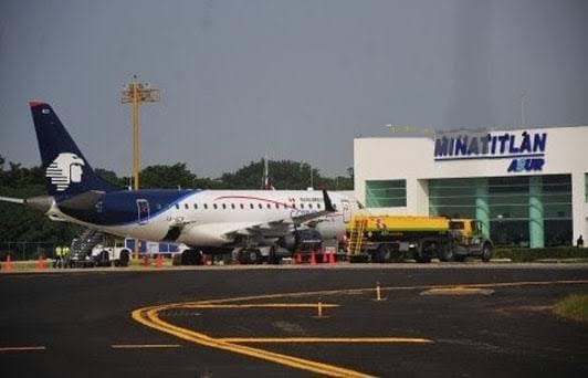 Profepa entrega certificado ambiental al Aeropuerto de Minatitlán