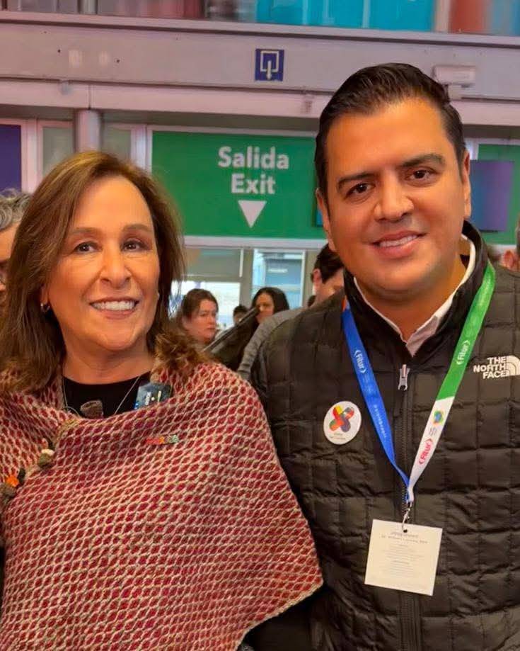 ¡Divaj Díaz del Castillo acompaña a la gobernadora en la feria Internacional de Turismo en Madrid, España!