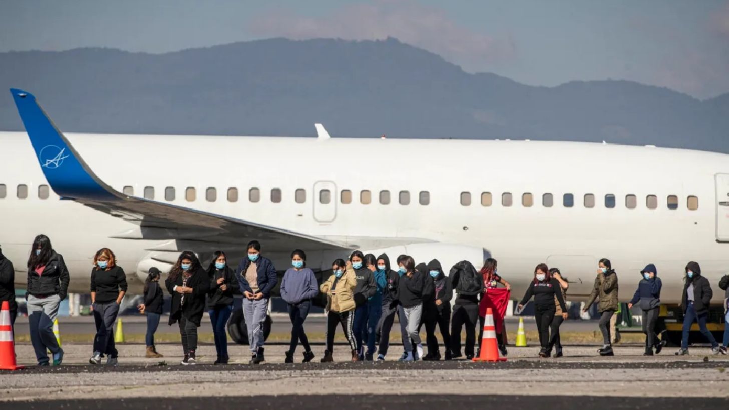 En seis días, México recibe a 4 mil migrantes deportados de EU