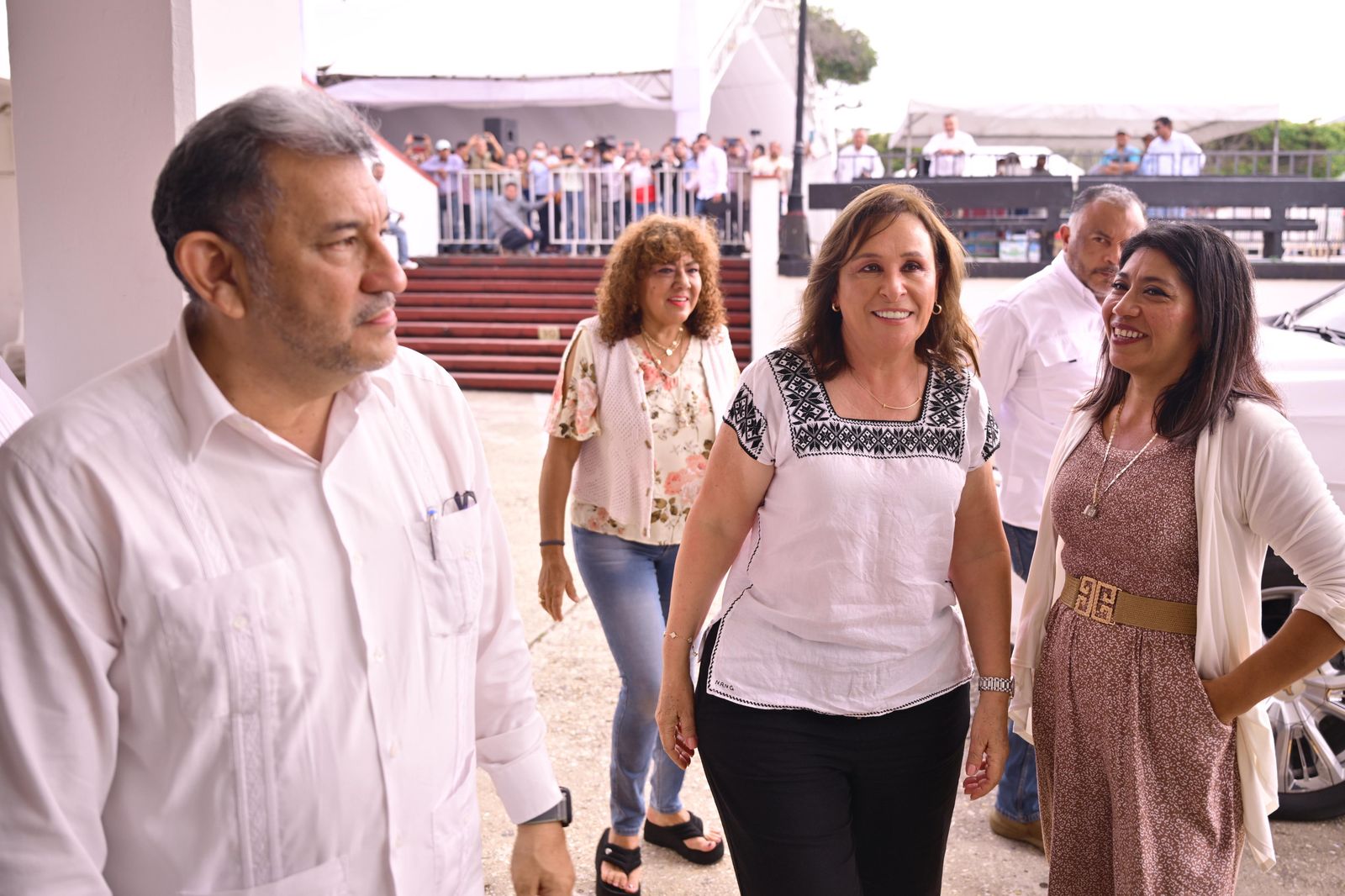 Con las y los maestros mi compromiso es muy grande: gobernadora Rocío Nahle