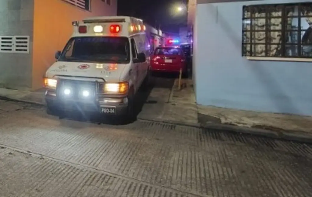 Menor se lesiona con arma blanca en su casa en Orizaba, Veracruz; es hospitalizado