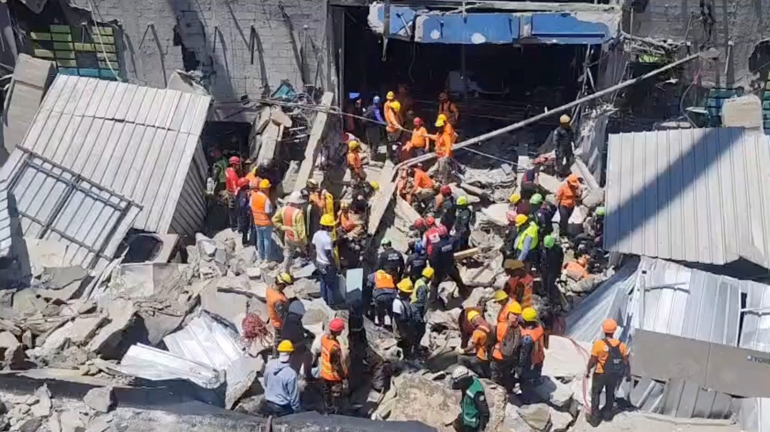 Fallecidos ascienden a 218 en discoteca de Santo Domingo; no para la búsqueda de sobrevivientes