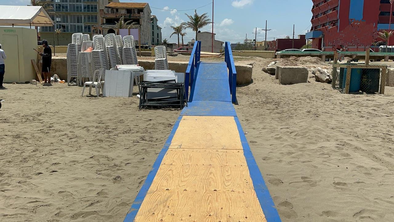 Coatzacoalcos tiene playa incluyente; fue adaptada para personas con discapacidad motriz