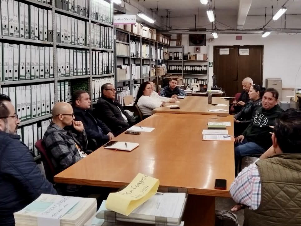 Digitalizan 10 kilómetros lineales de documentos históricos en Veracruz