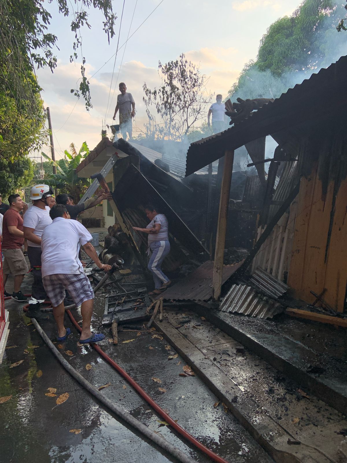 Se incendian viviendas en San Andrés Tuxtla