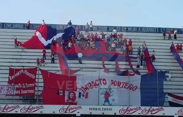 “No somos Piratas, somos Tiburones”: Imperio Rojiazul marca distancia